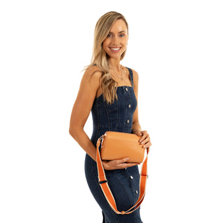 Sassy Duck - 8306bl Lizzy X Body Bag Apricot