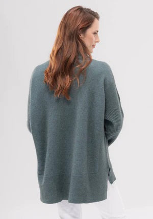 Merinomink - Audra Cape Sweater One Size Feather 