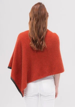 Merinomink - 2 Tone Poncho Tamarillo 