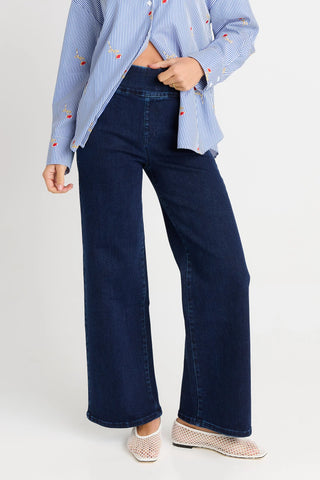 Betty Basic - Bb8608 Straight Stretch Jean Indy Blue